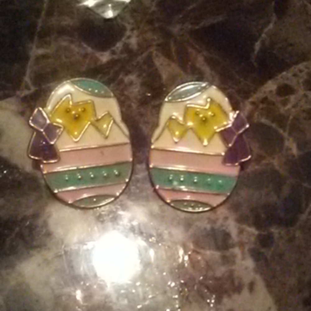 Holiday vintage earrings